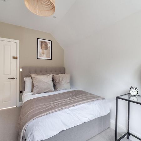 Stunning Rooms Available In Luxury House لندن المظهر الخارجي الصورة